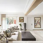 The Ruby Apartment With Private Swimming Pool - Hivernage Quarter - By Goldex Marrakech